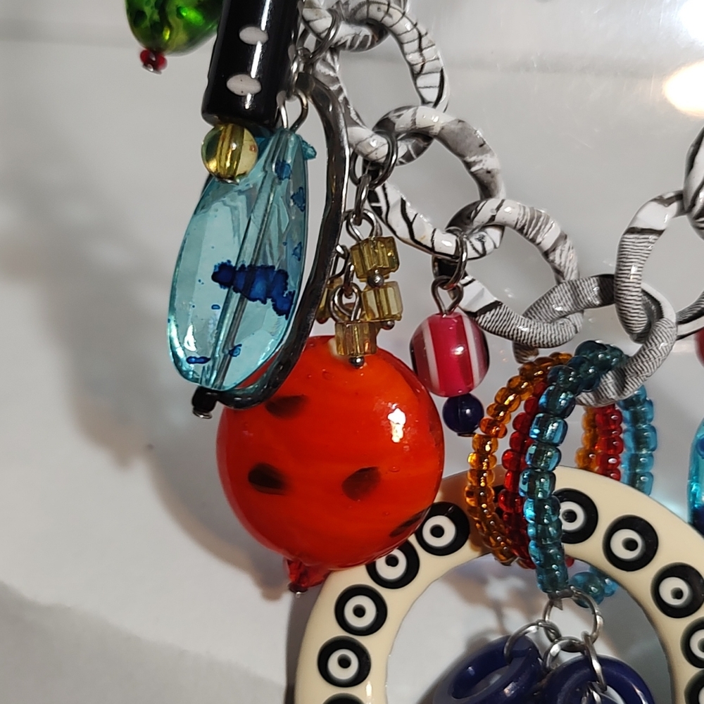 Multi colored statement necklace - Picture 6 of 13